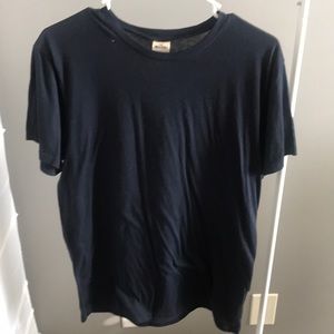 Hollister Navy T-shirt Size Large